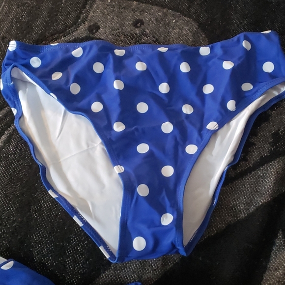 2pc blue - Picture 3 of 3